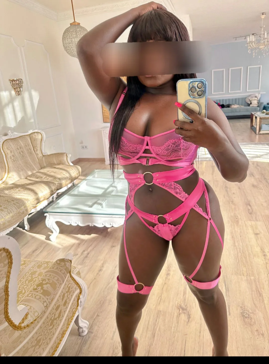 Imara escort Bradford