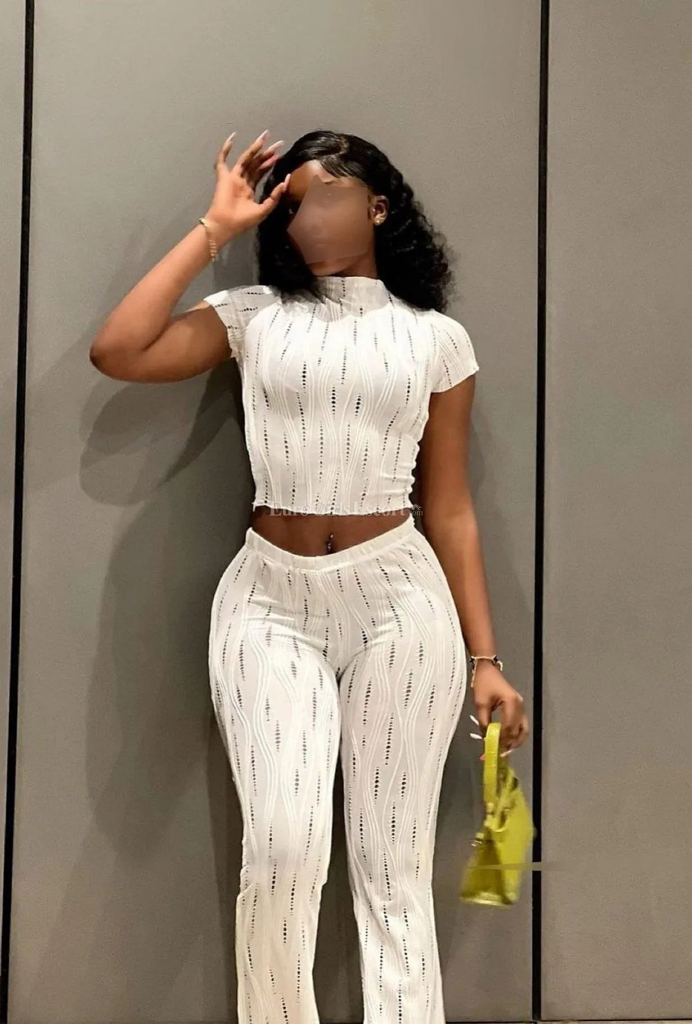 Fatoumata escort Bradford